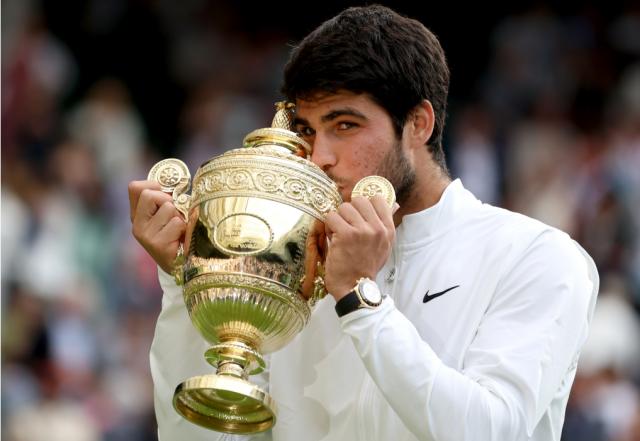 抢下温网、捍卫第一 这才是新王阿卡的加冕时刻！